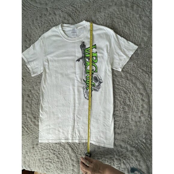 Gildan VBGrafx Girls Tshirt White with Skull, Sword Lime Green Letter Sz SP - Picture 7 of 9